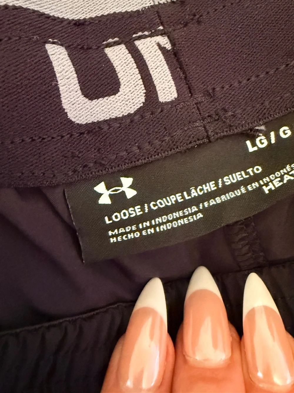 Under Armour Black Men's Athletic Shorts with Side Dot Trim